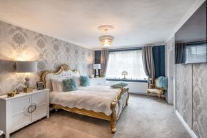 Photo 14- click for photo gallery